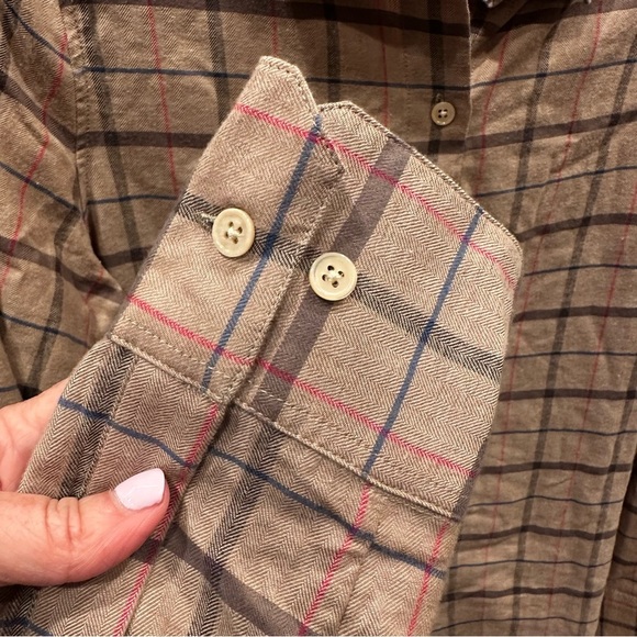 Jenni Kayne Womens Lightweight Flannel Plaid Button-Up Shirt Minimalist Luxury - Picture 6 of 9